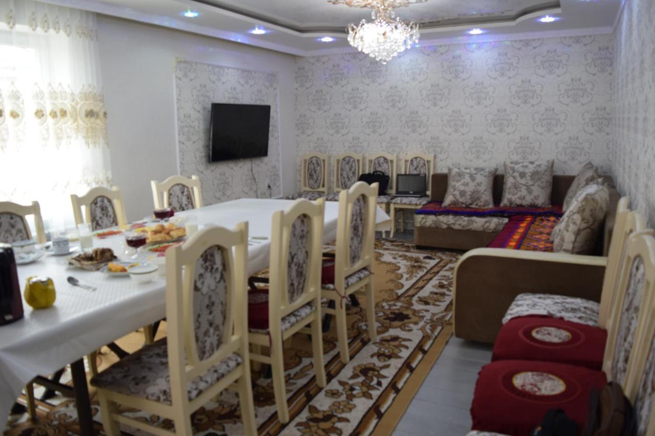 Naryn Guest House Ngoại thất bức ảnh