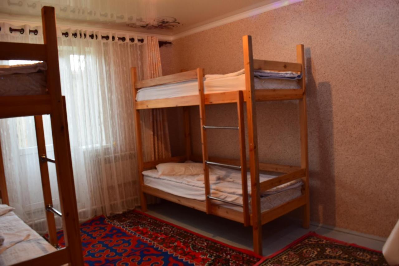 Naryn Guest House Ngoại thất bức ảnh