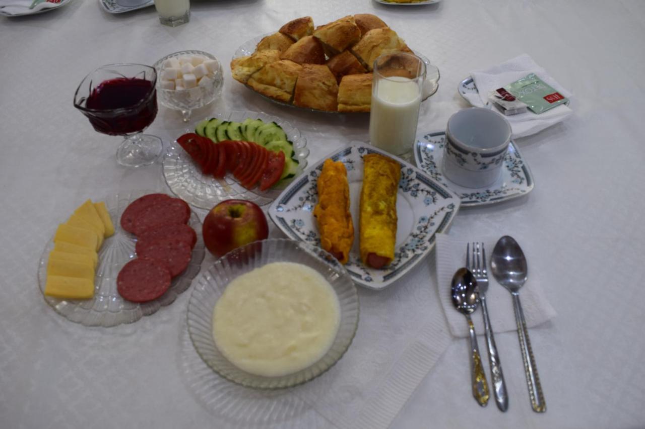 Naryn Guest House Ngoại thất bức ảnh